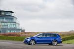 Volkswagen Golf R Estate 2017 года (UK)